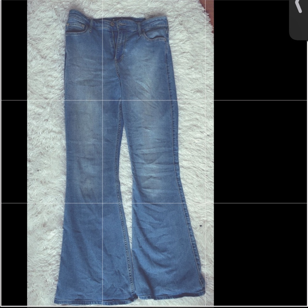 Bell Bottom Hollister Jeans